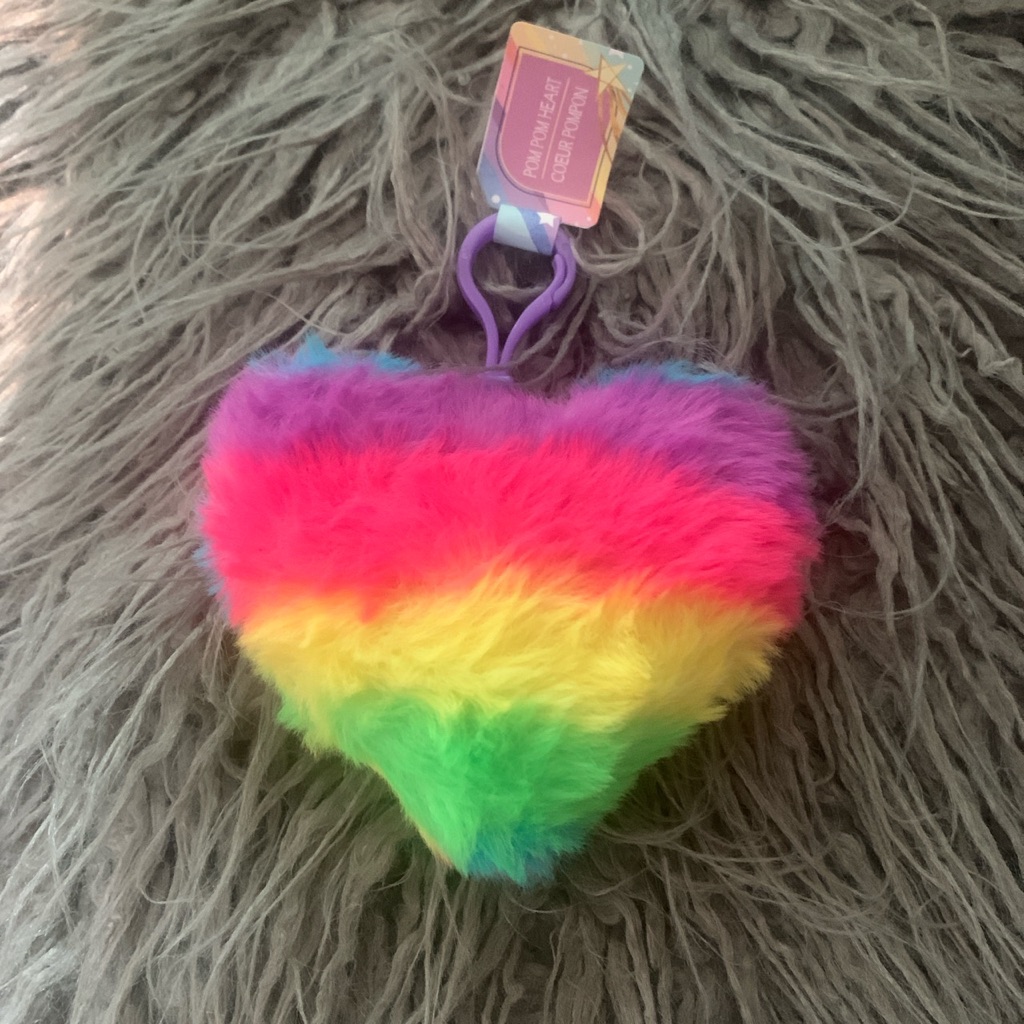Rainbow Heart Pom Pom With Chain